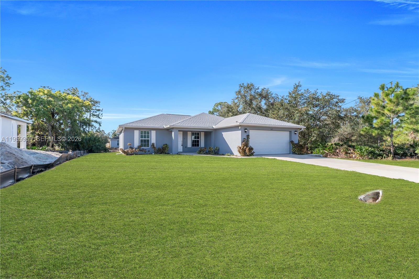 LEHIGH ACRES - Residential