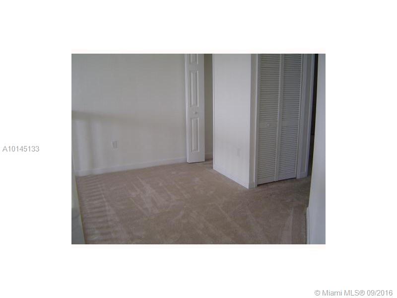 ISLANDS AT DORAL - Residential Lease