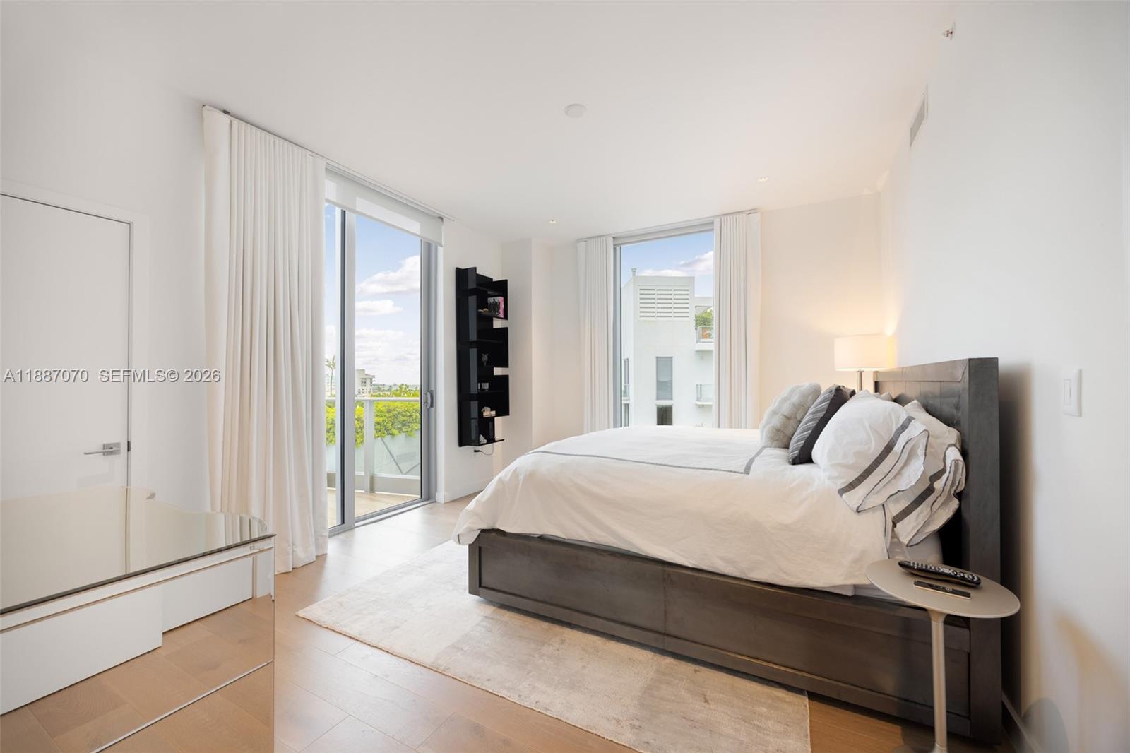 MAREA CONDO - Residential