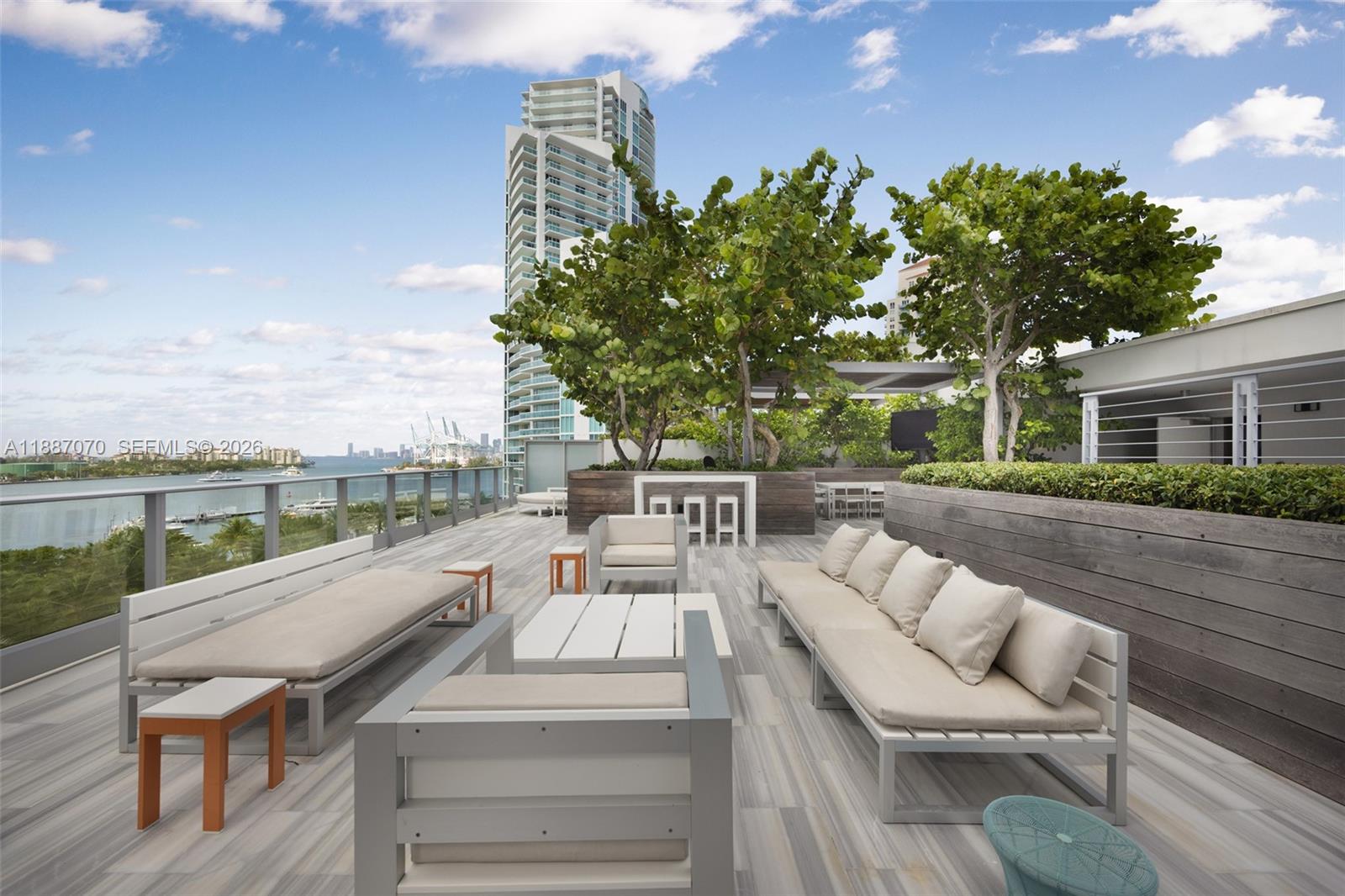 MAREA CONDO - Residential