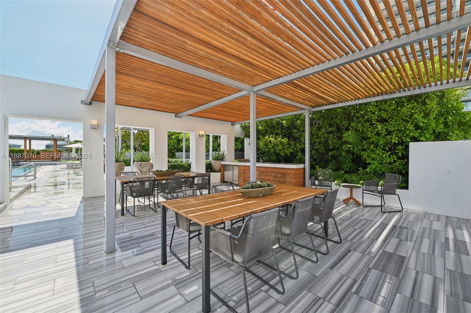 MAREA CONDO - Residential