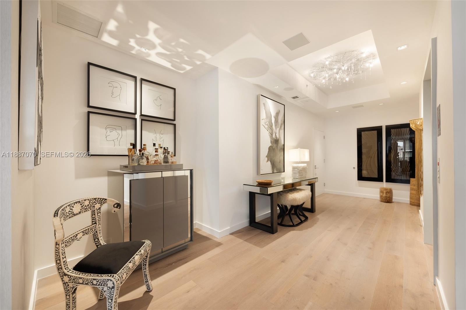 MAREA CONDO - Residential