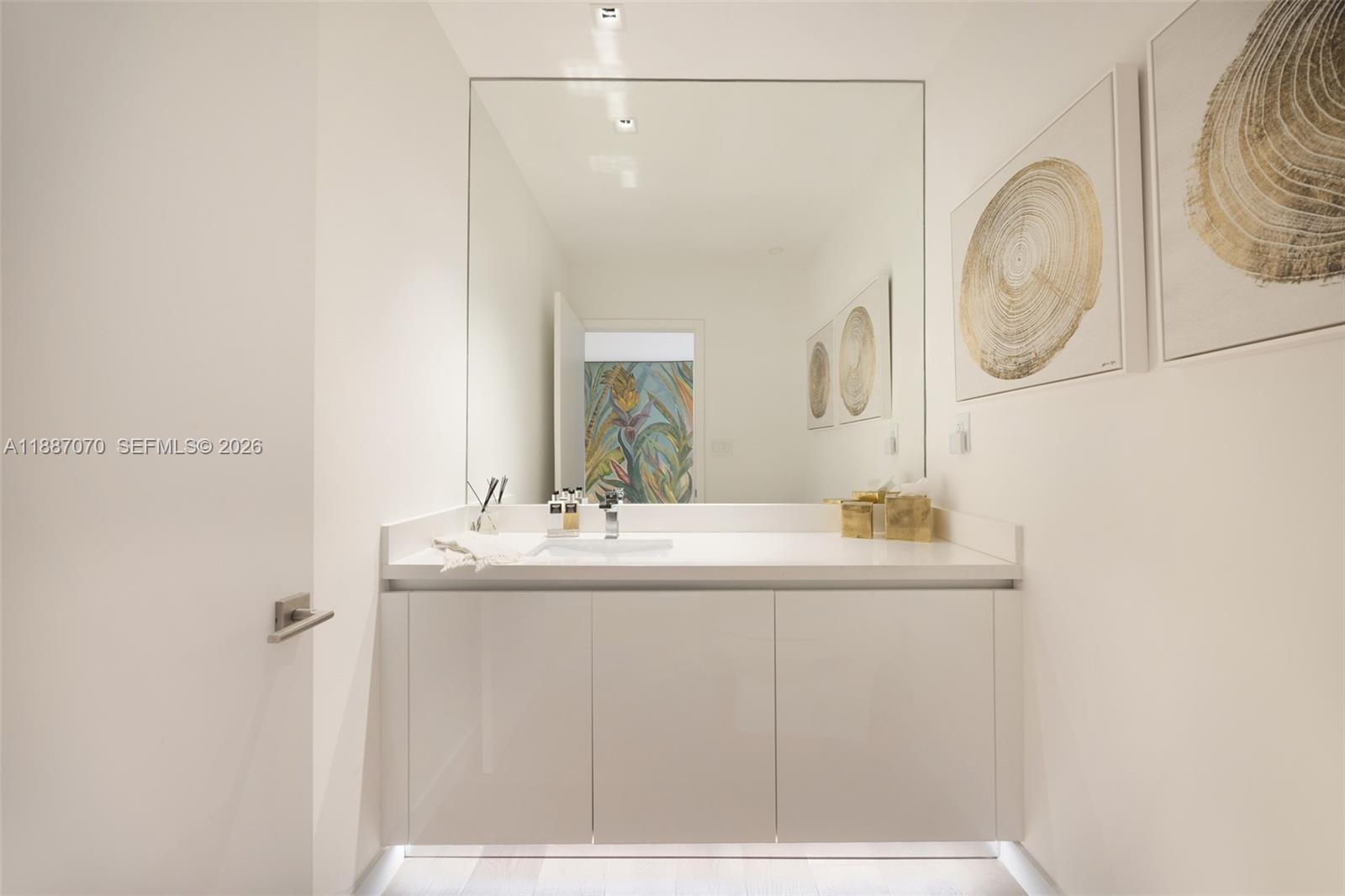 MAREA CONDO - Residential