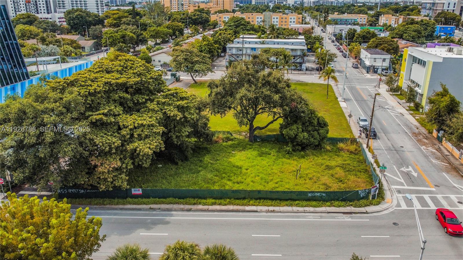 Highland Park - Commercial Sale