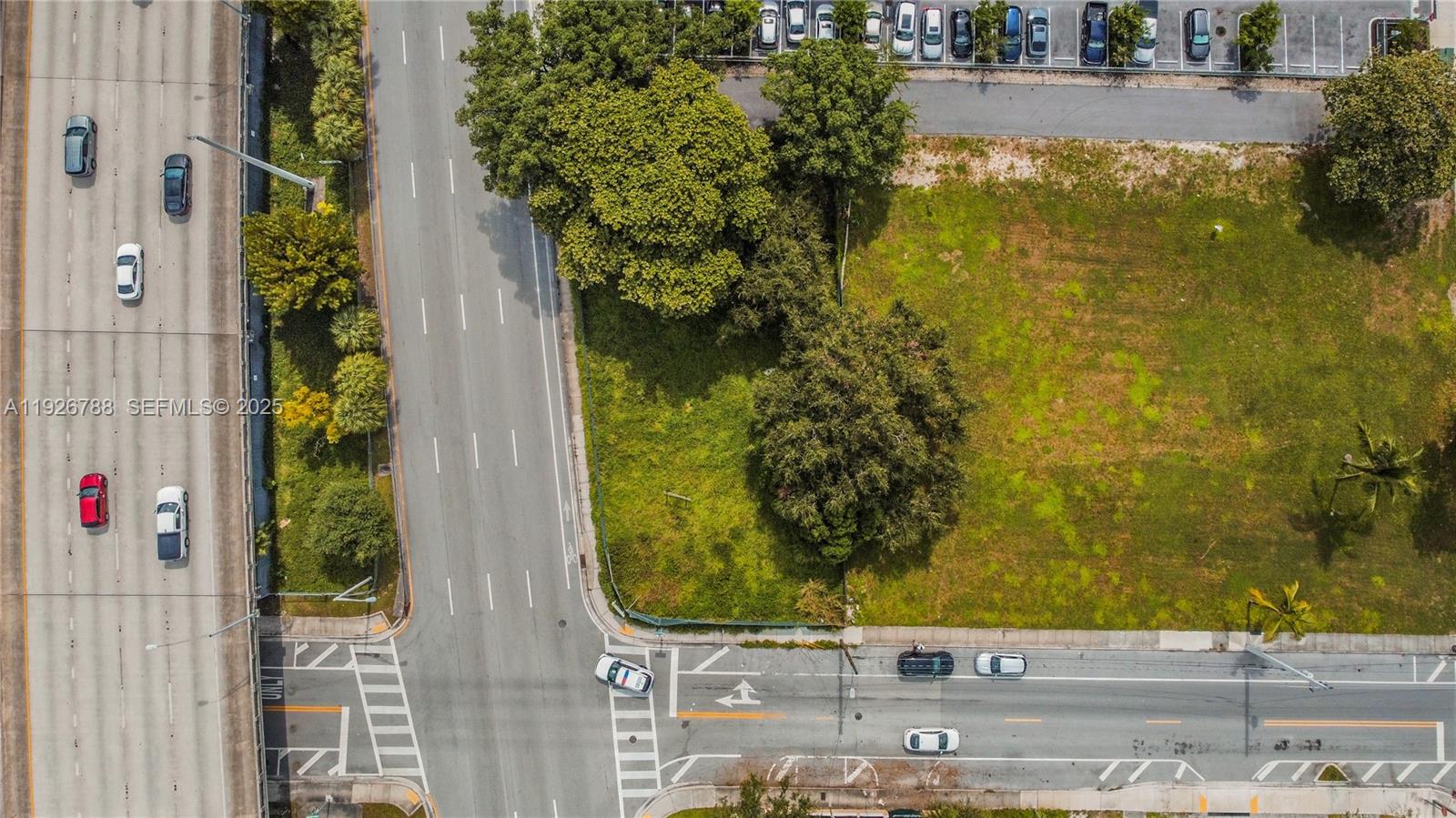 Highland Park - Commercial Sale