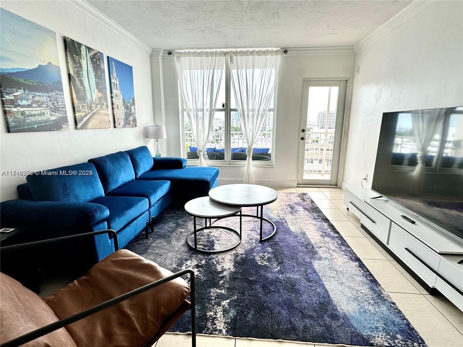 Rental Property at 1300 Lincoln Rd C903, Miami Beach, Miami-Dade County, Florida - Bedrooms: 1 
Bathrooms: 1  - $2,800 MO.