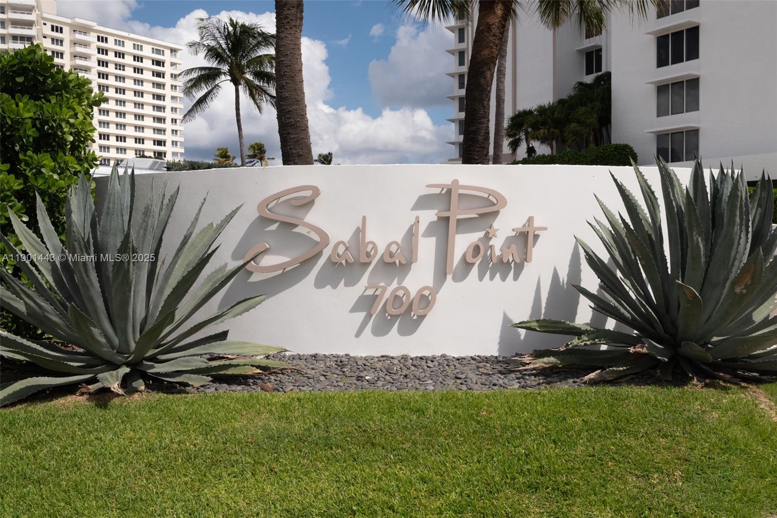 Sabal Point Apartments - Residential