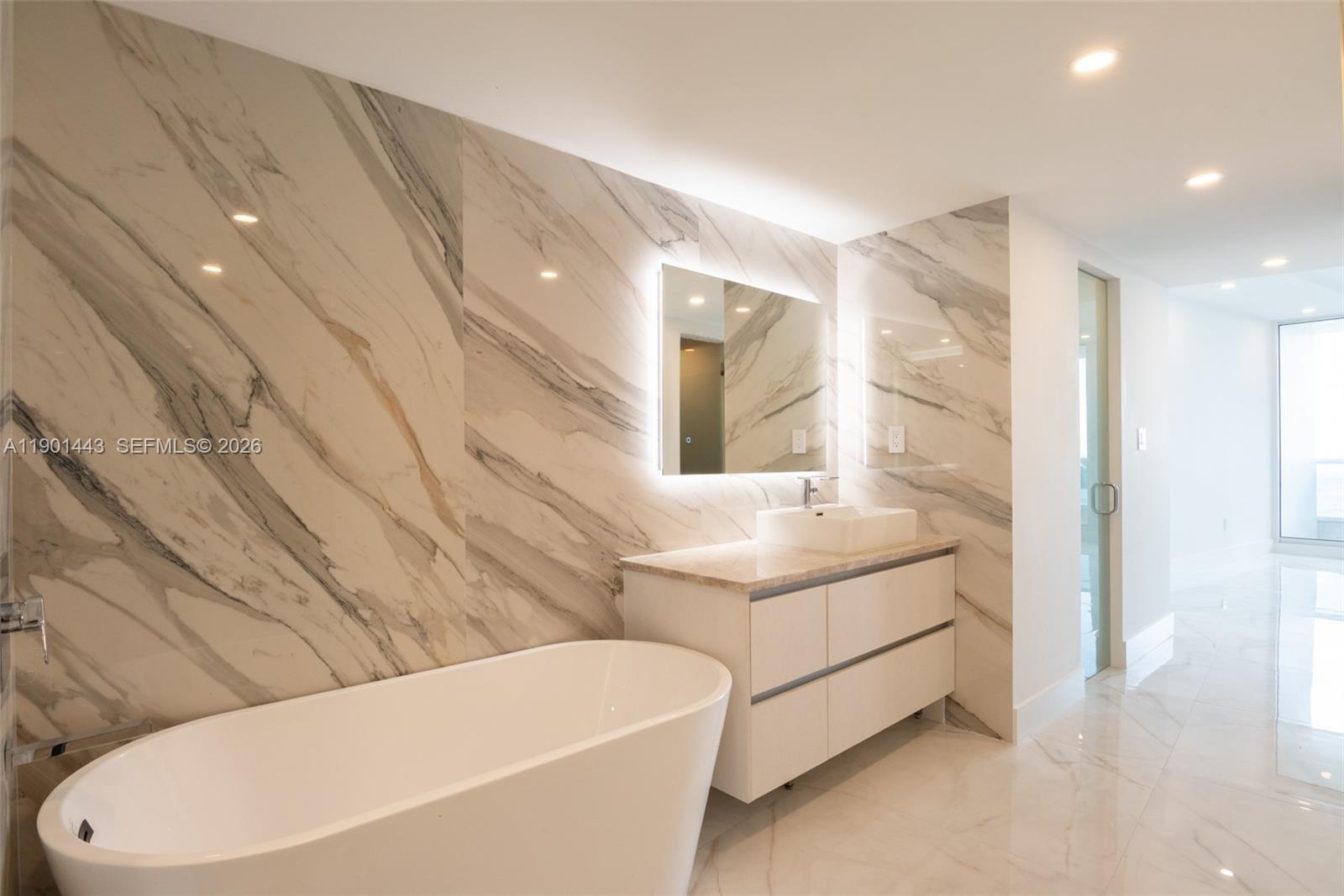 Sabal Point Apartments - Residential