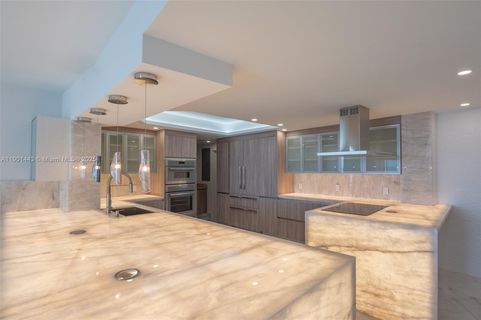 Sabal Point Apartments - Residential