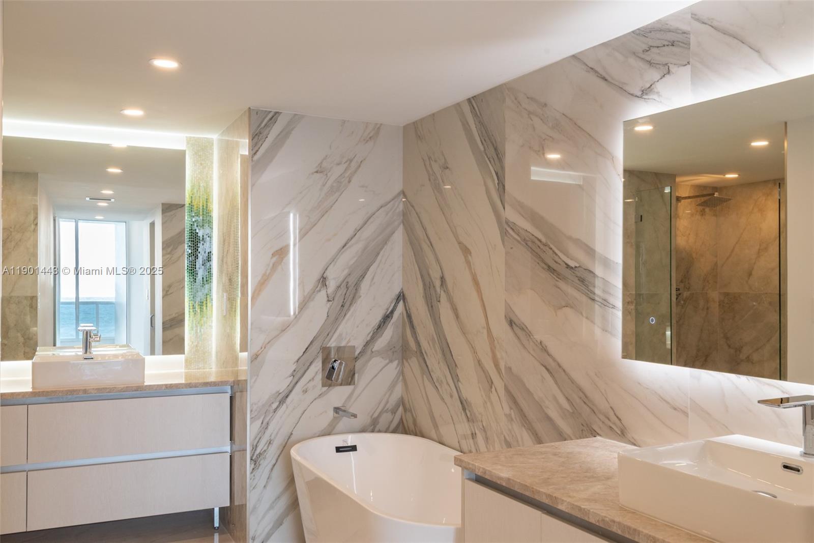 Sabal Point Apartments - Residential