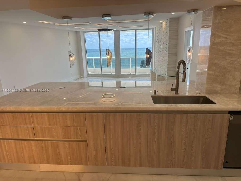 View photos, virtual tours, details... 700 S Ocean Blvd 504