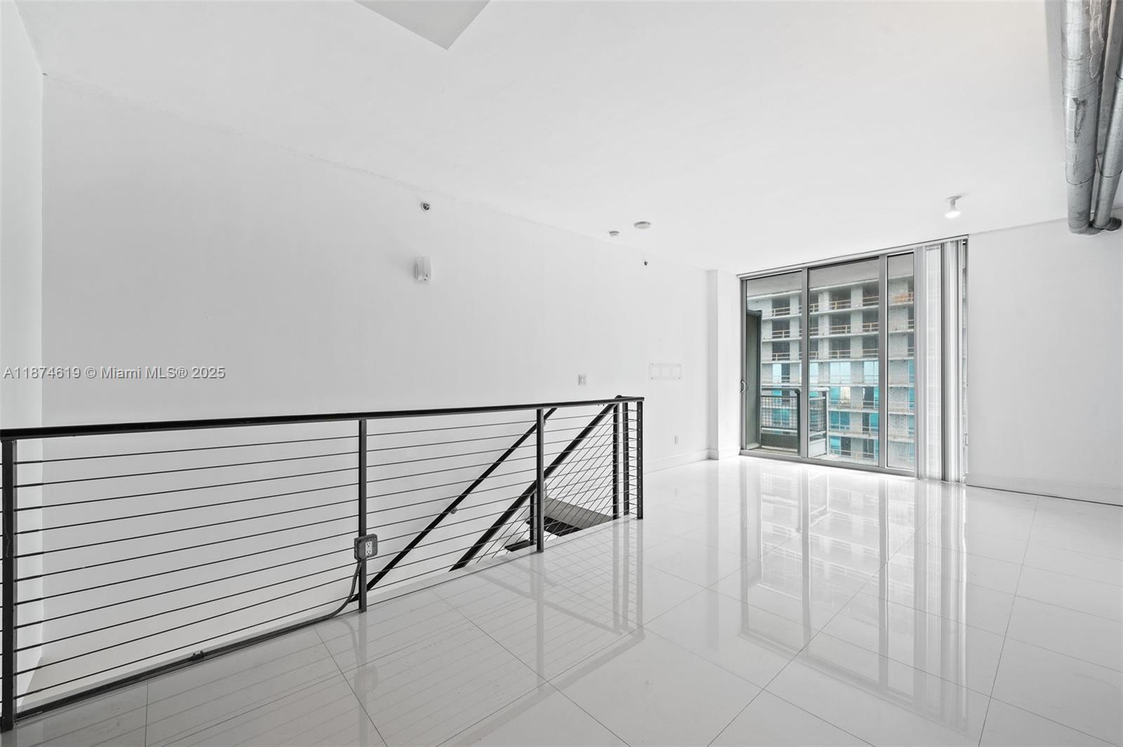 NEOVERTIKA - Residential