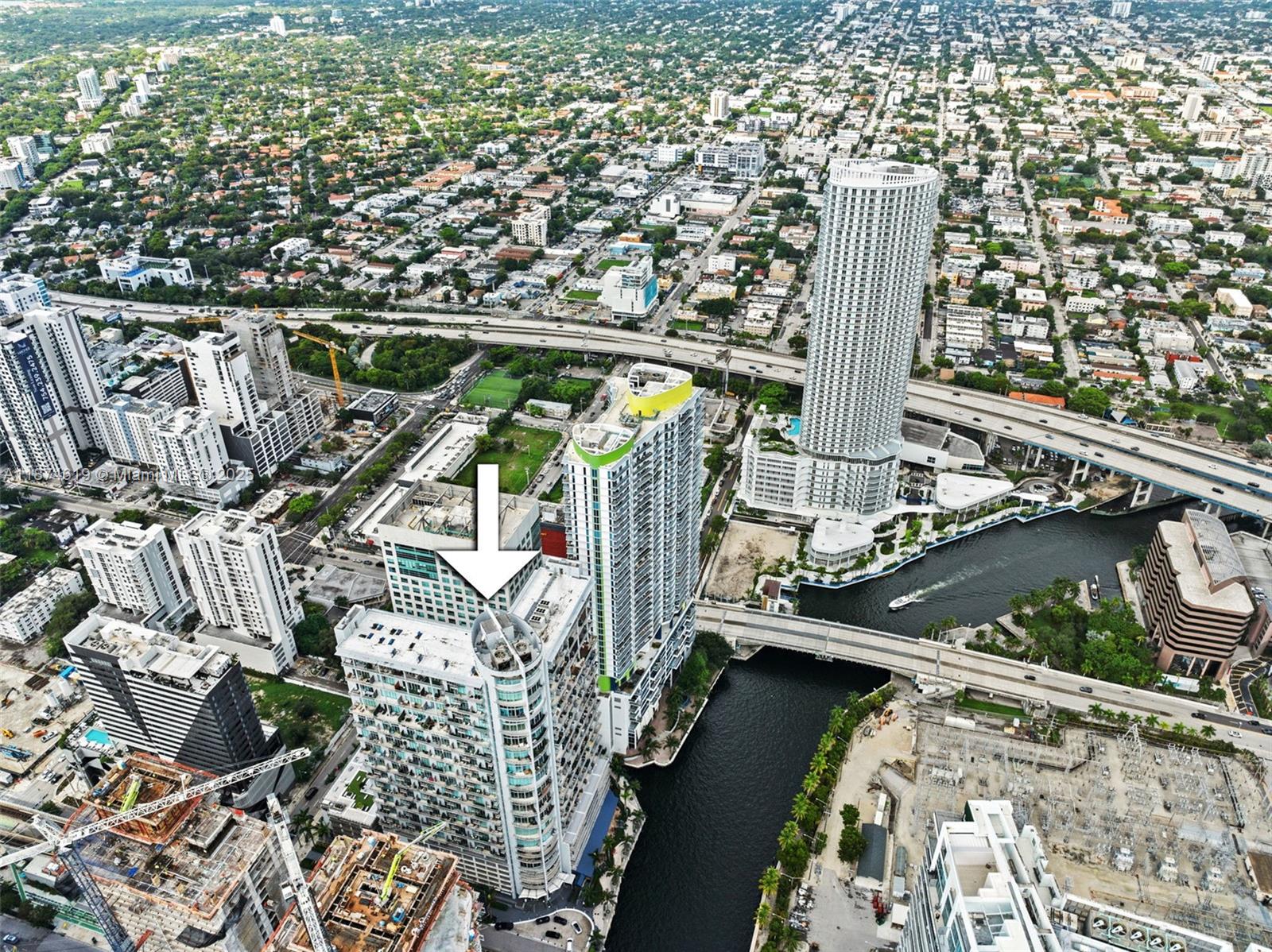 NEOVERTIKA - Residential