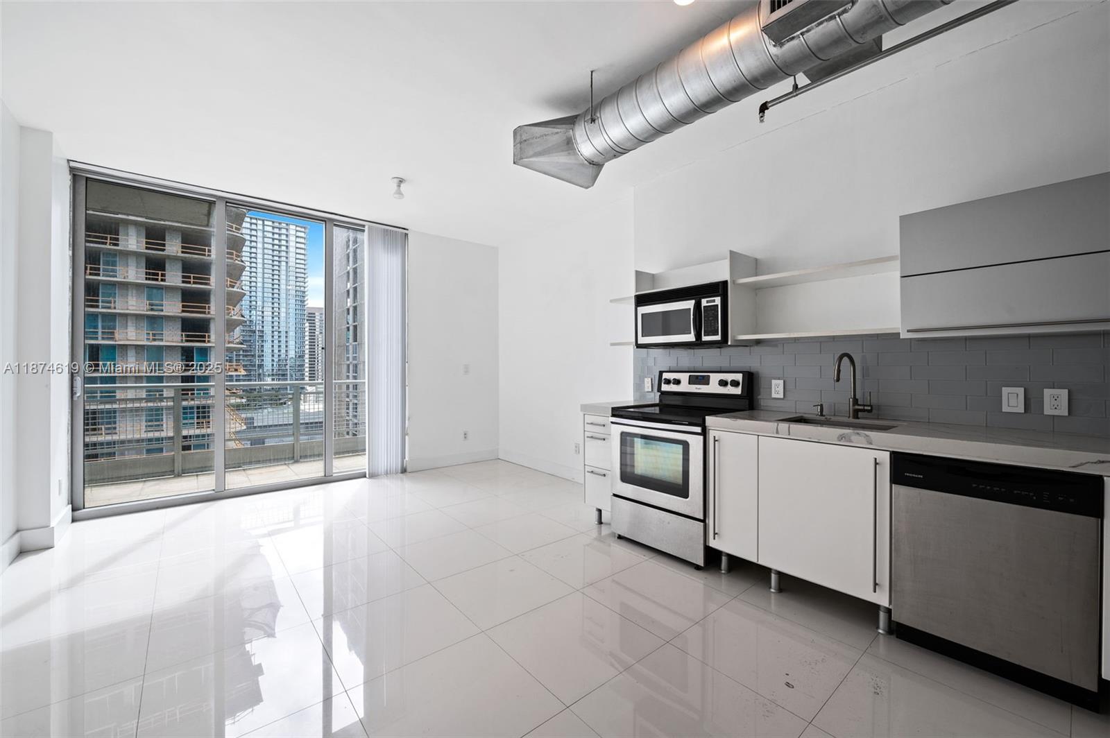 NEOVERTIKA - Residential