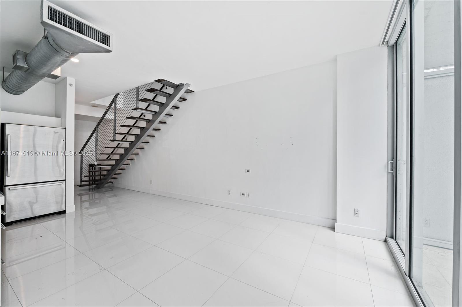 NEOVERTIKA - Residential