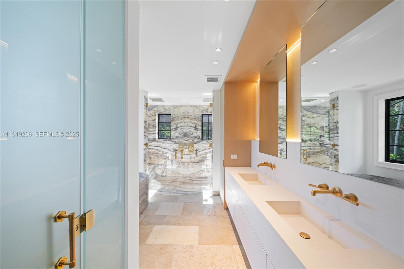 CORAL GABLES SEC E - Residential