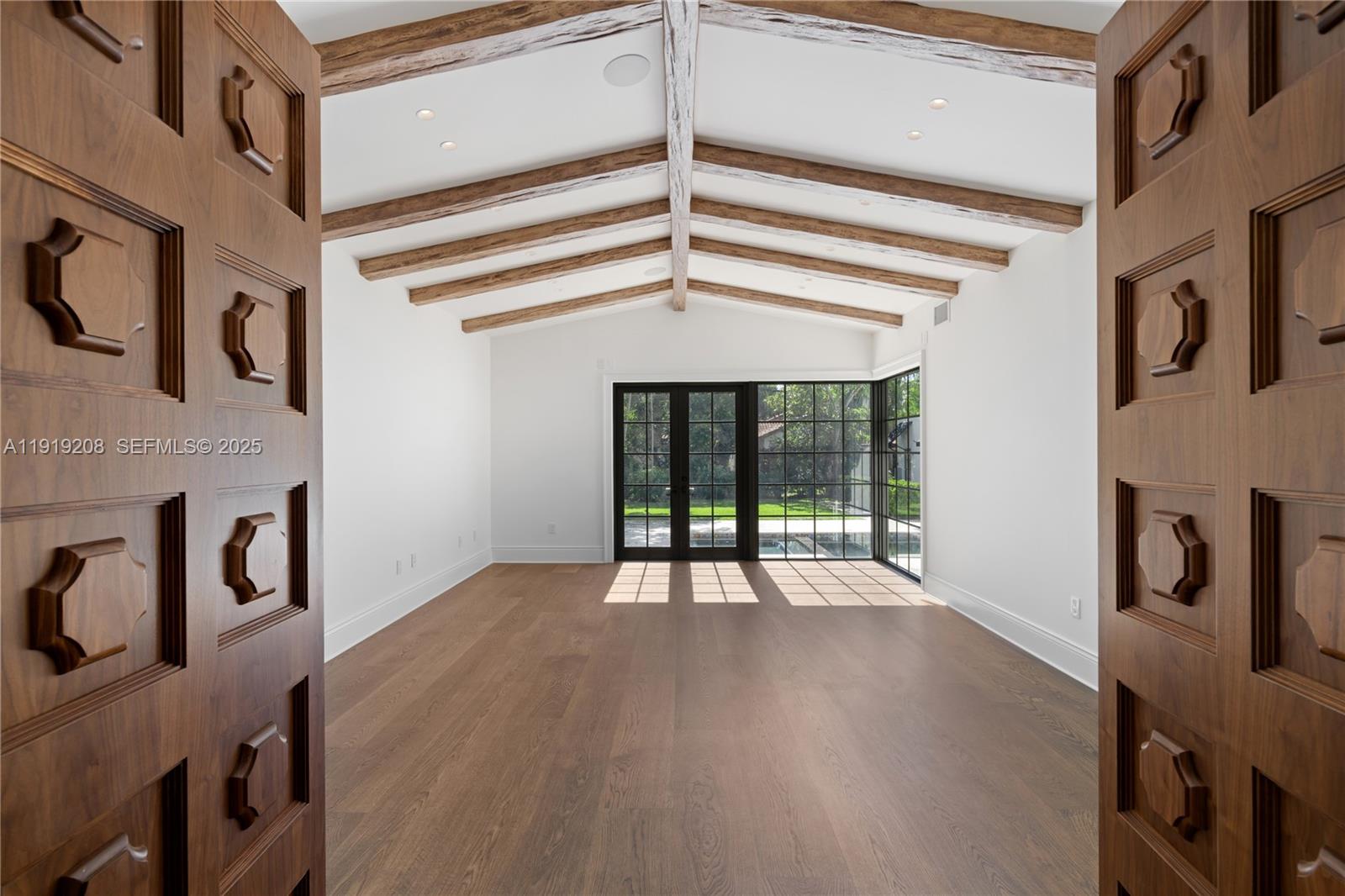 CORAL GABLES SEC E - Residential