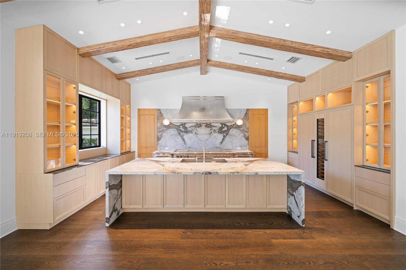 CORAL GABLES SEC E - Residential