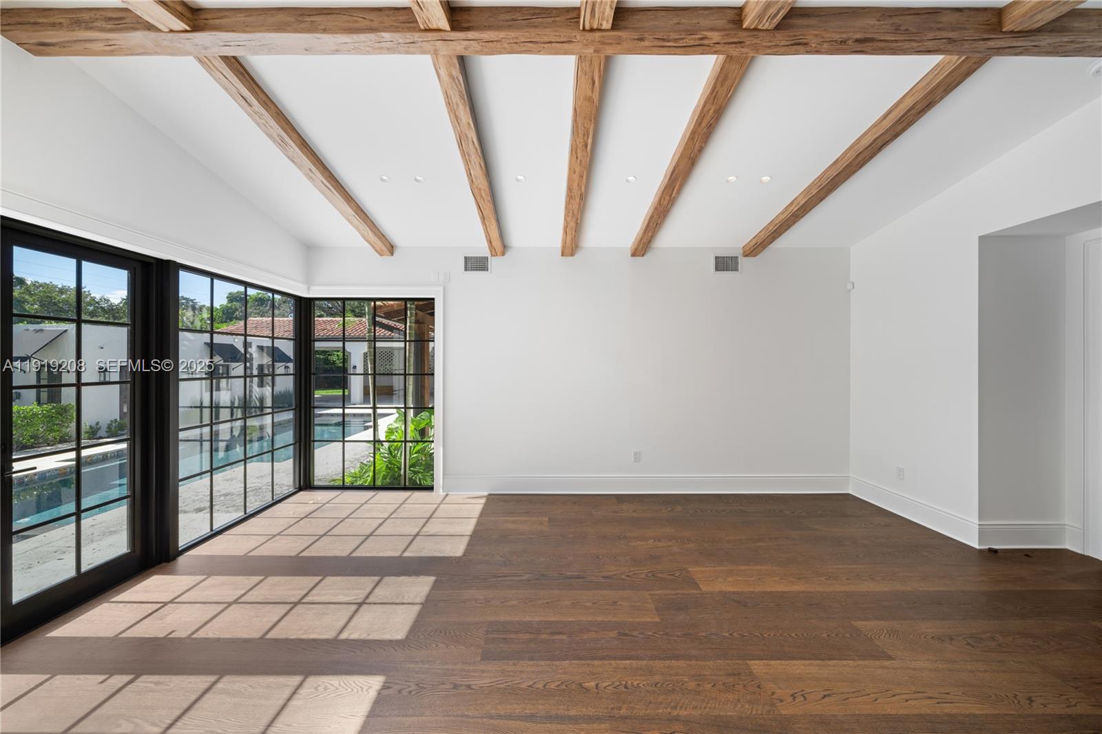 CORAL GABLES SEC E - Residential