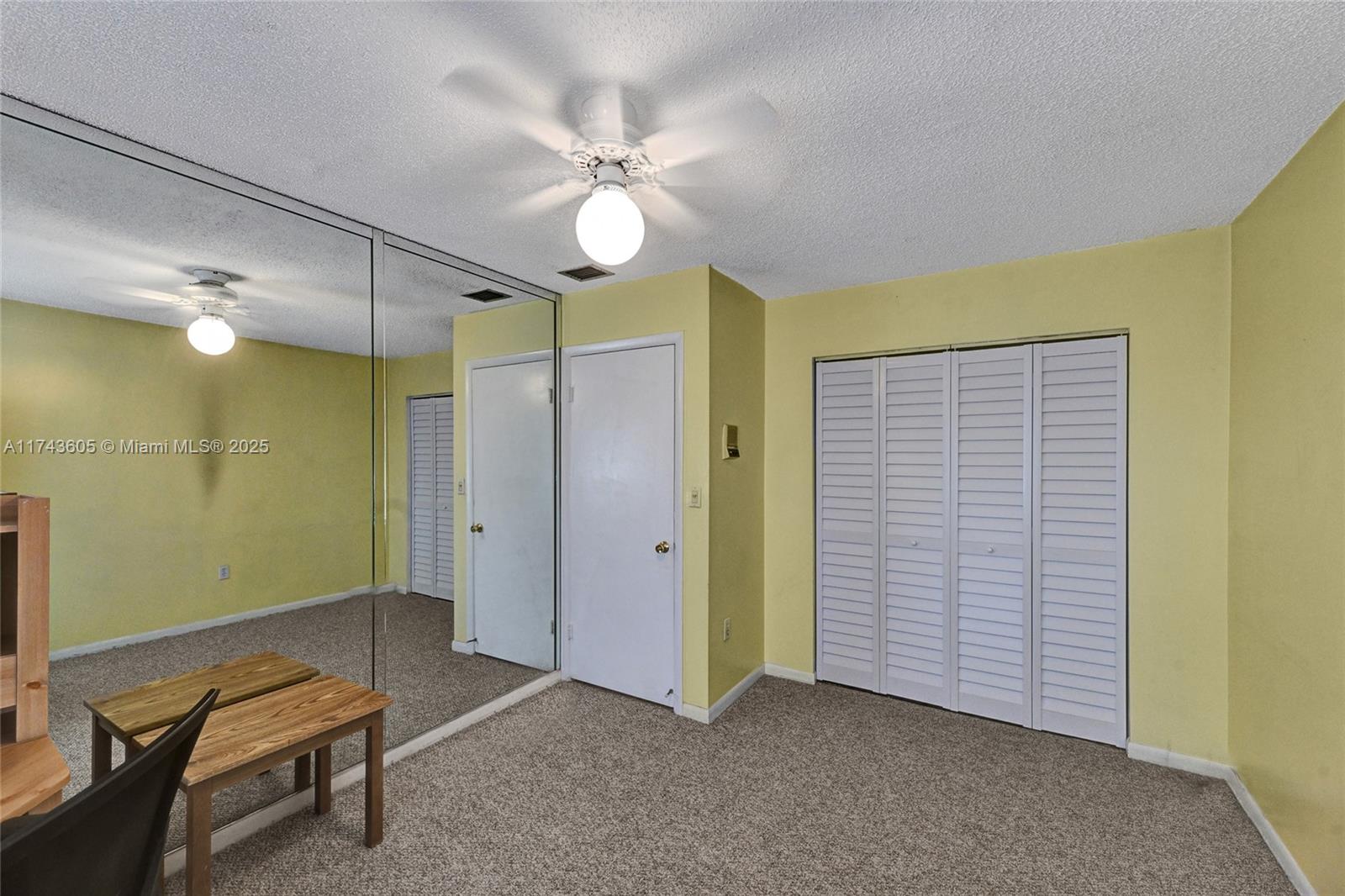SUNCREST TOWNHOUSE CONDO - Residential