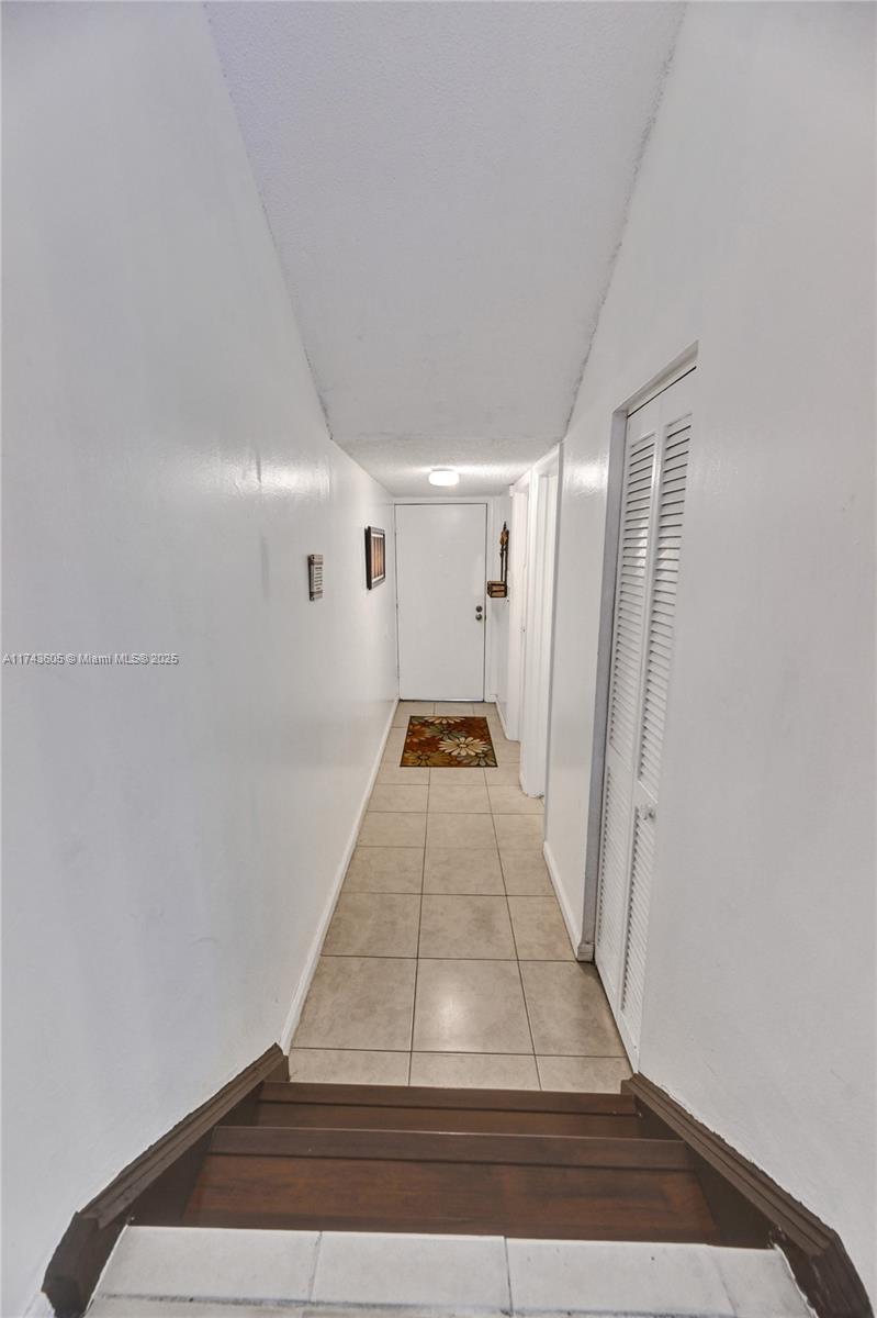 SUNCREST TOWNHOUSE CONDO - Residential