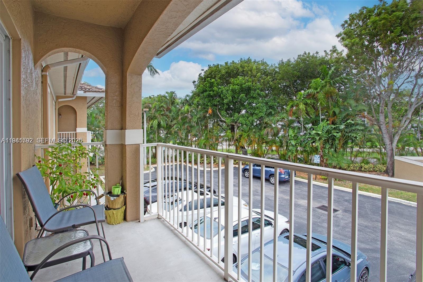 WASHINGTON PALMS CONDO - Residential