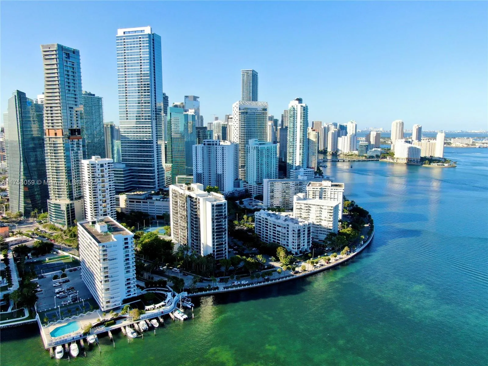 Miami, Florida 33131, United States, 2 Bedrooms Bedrooms, ,2 BathroomsBathrooms,Residential,Active,86103