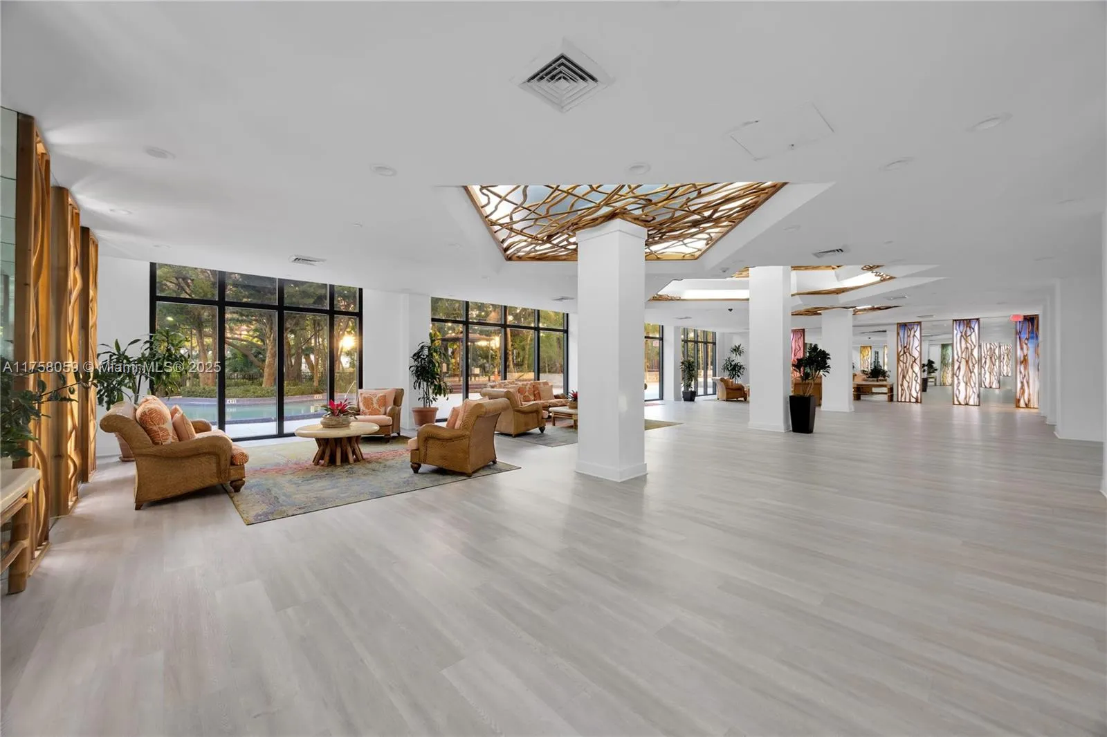 Miami, Florida 33131, United States, 2 Bedrooms Bedrooms, ,2 BathroomsBathrooms,Residential,Active,86103