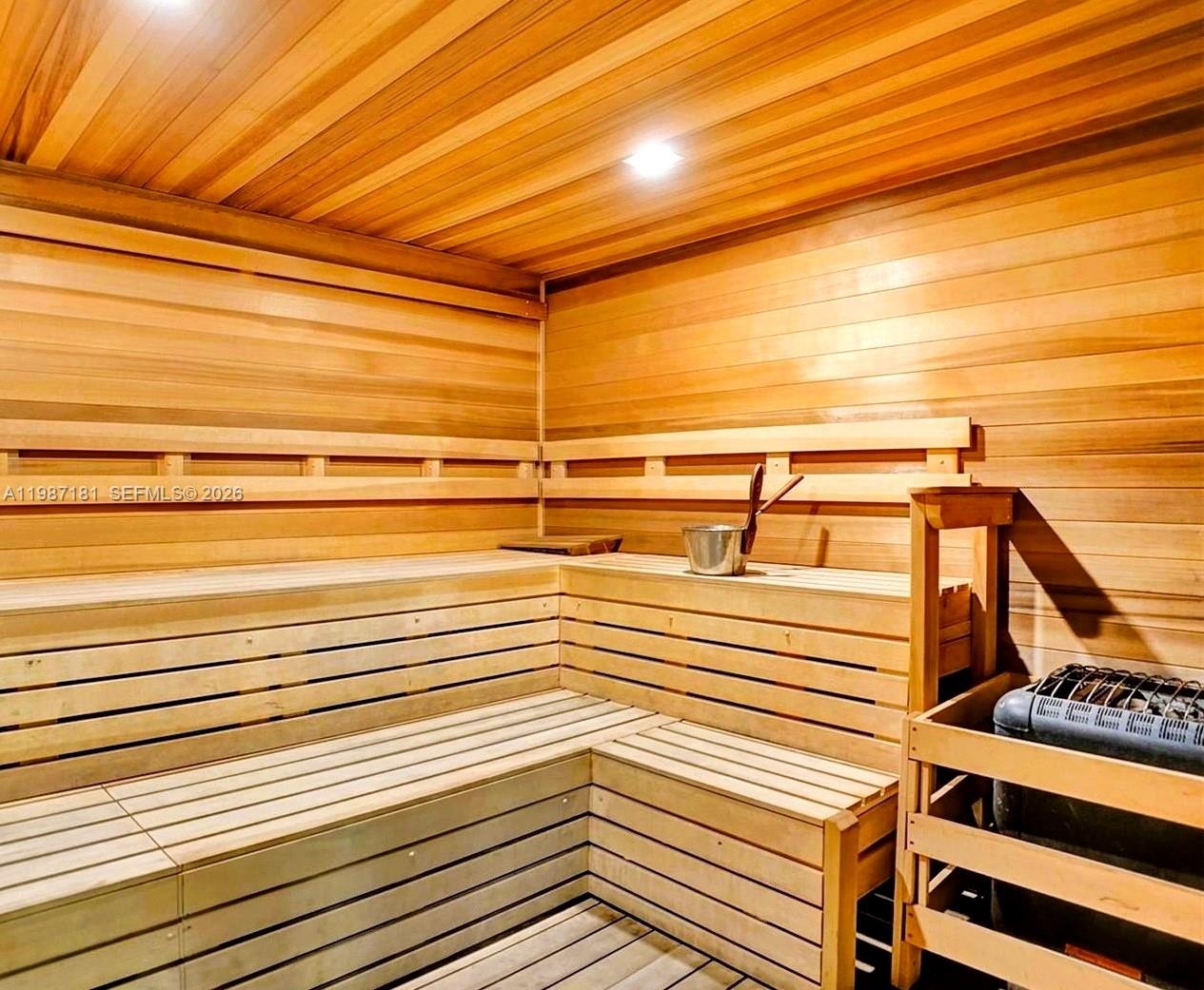 BRITANNIA AT QUADOMAIN CO - Residential