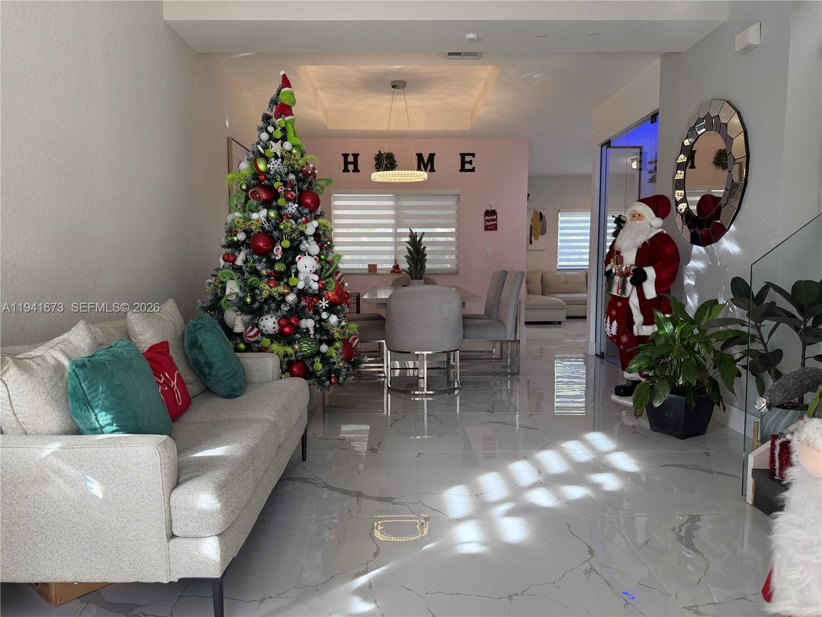 LAKES BY THE BAY KAYE - Residential