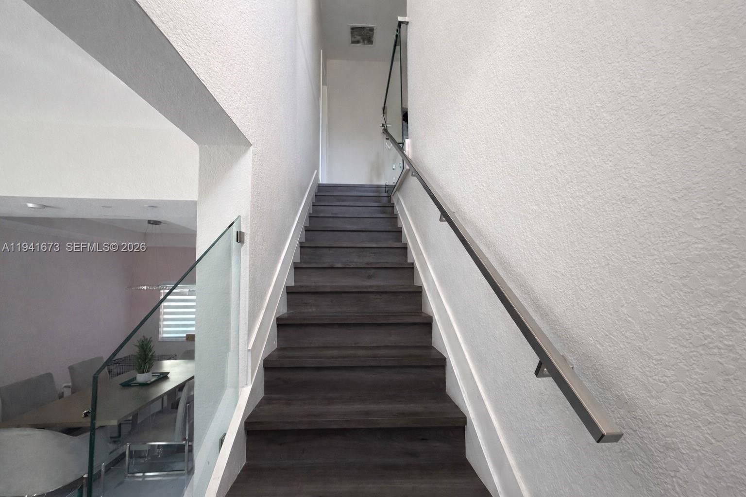 LAKES BY THE BAY KAYE - Residential