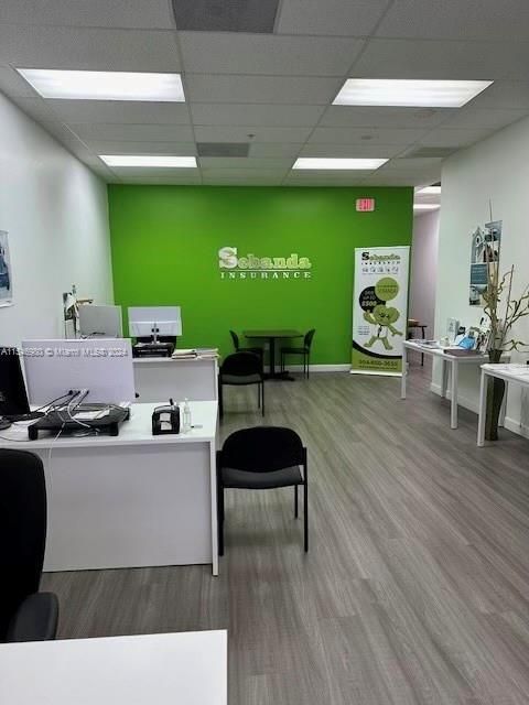 2000 N Flamingo Rd #11B Pembroke Pines FL 33028