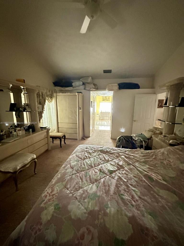 SOUTH BEND LAKE ESTATES U - Residential