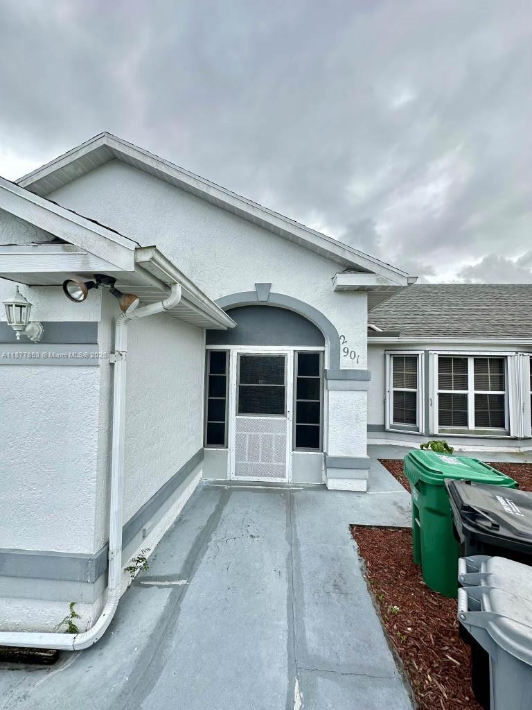 SOUTH BEND LAKE ESTATES U - Residential