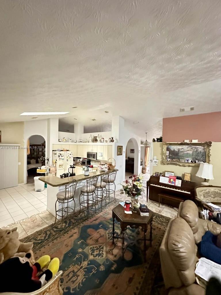 SOUTH BEND LAKE ESTATES U - Residential