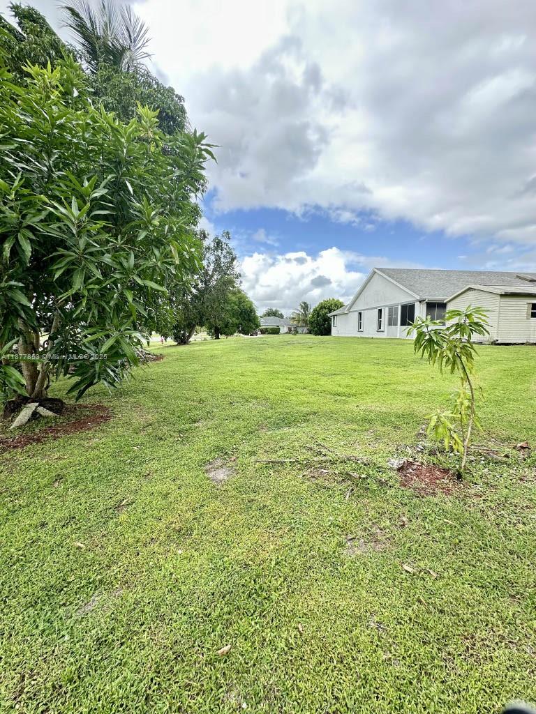 SOUTH BEND LAKE ESTATES U - Residential