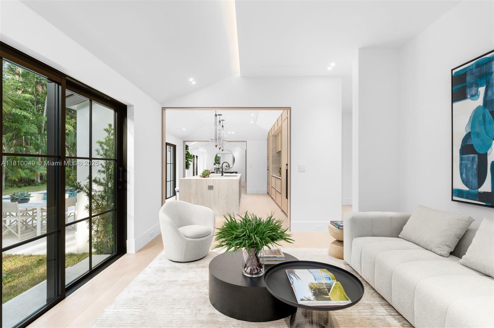 YE LITTLE WOODS 1ST ADDN - Residential