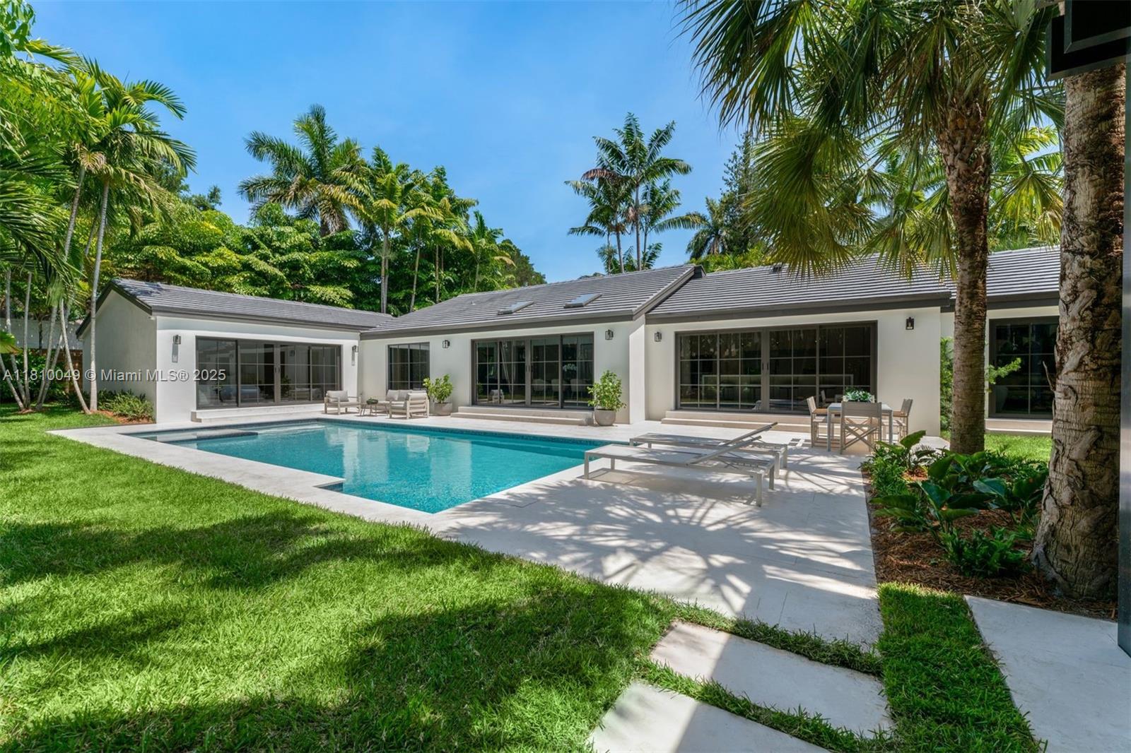 3883 Wood Ave, Miami, Broward County, Florida - 6 Bedrooms  
8 Bathrooms - 