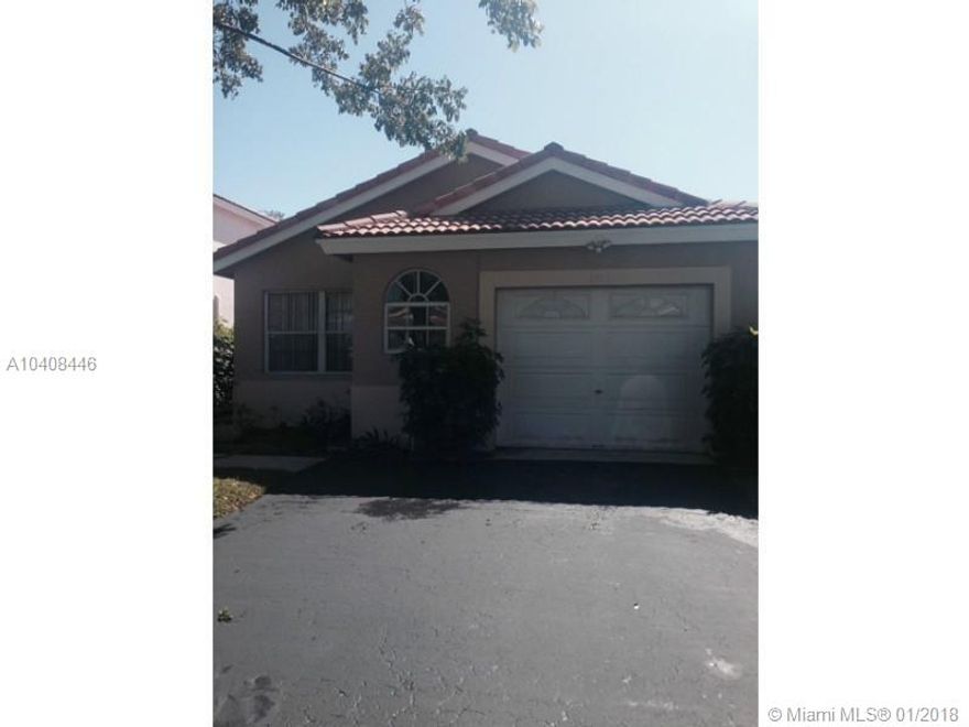 Remarks 

ONE STORY HOME WITH A VAULTED CEILINGS IN THE MAIN AREA AND 1 CAR GARAGE CONVERTED CAN BE USE AS DEN OR OFFICE , LAMINATE FLOOR, NEW WOOD FLOORS IN THE BEDRROOMS ,EXTERIOR AND INTERIOR NEUTRAL COLOR WALL. FENCE IN BACK YARD MUST SEE!!! CLOSE TO SHOPPING AREAS, RESTAURANTS AND HWYS>>>EASY TO SHOW!!!!!