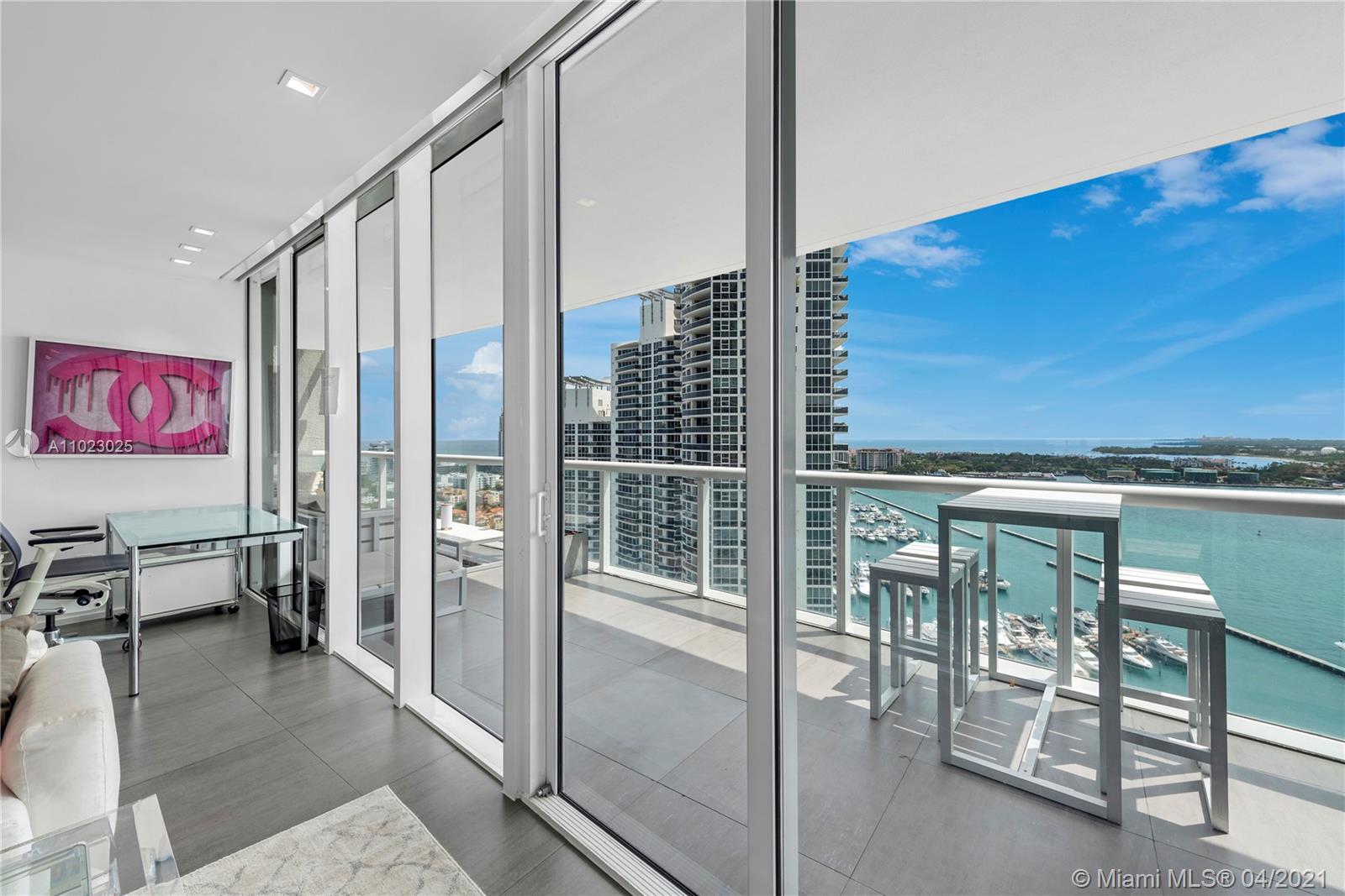 ICON CONDO - Residential