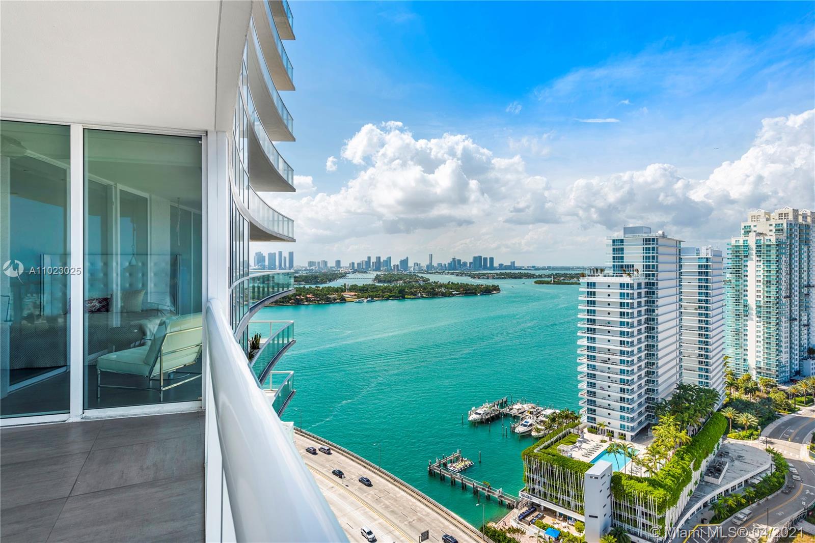 ICON CONDO - Residential