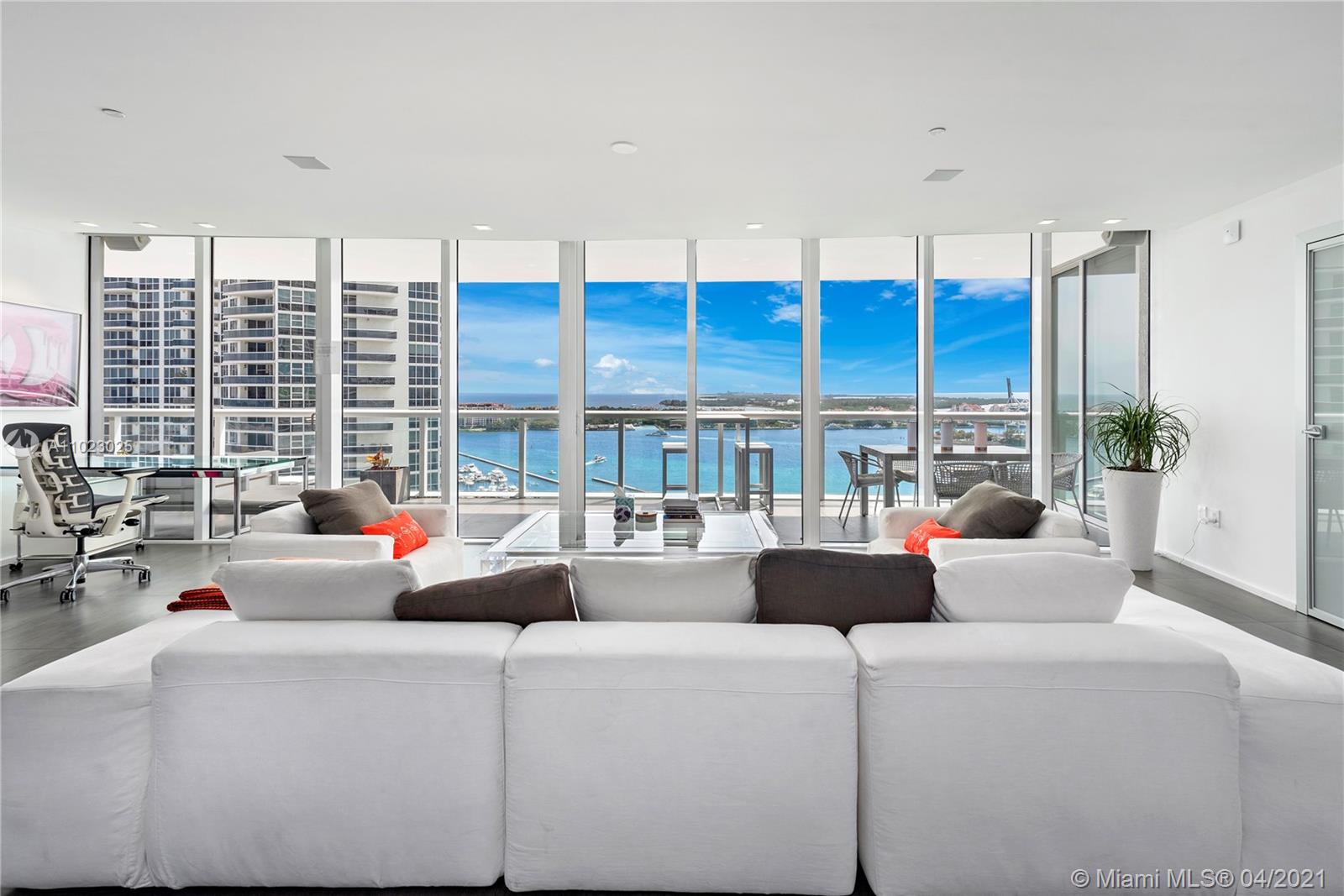 ICON CONDO - Residential