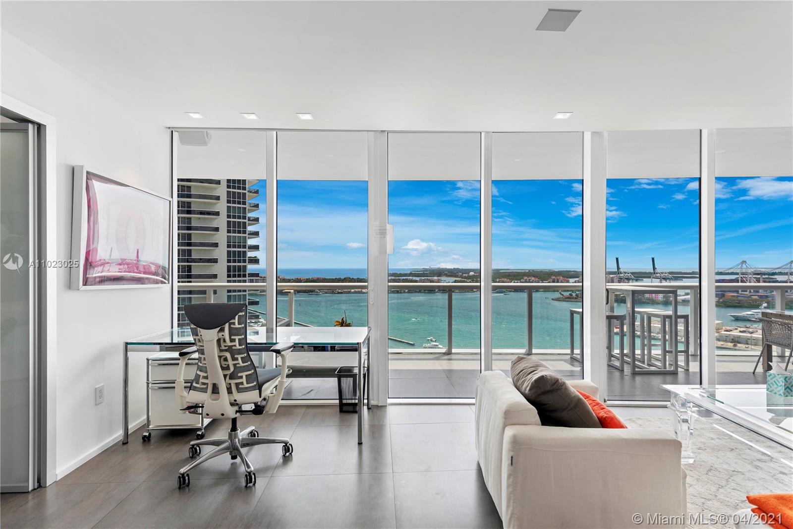 ICON CONDO - Residential