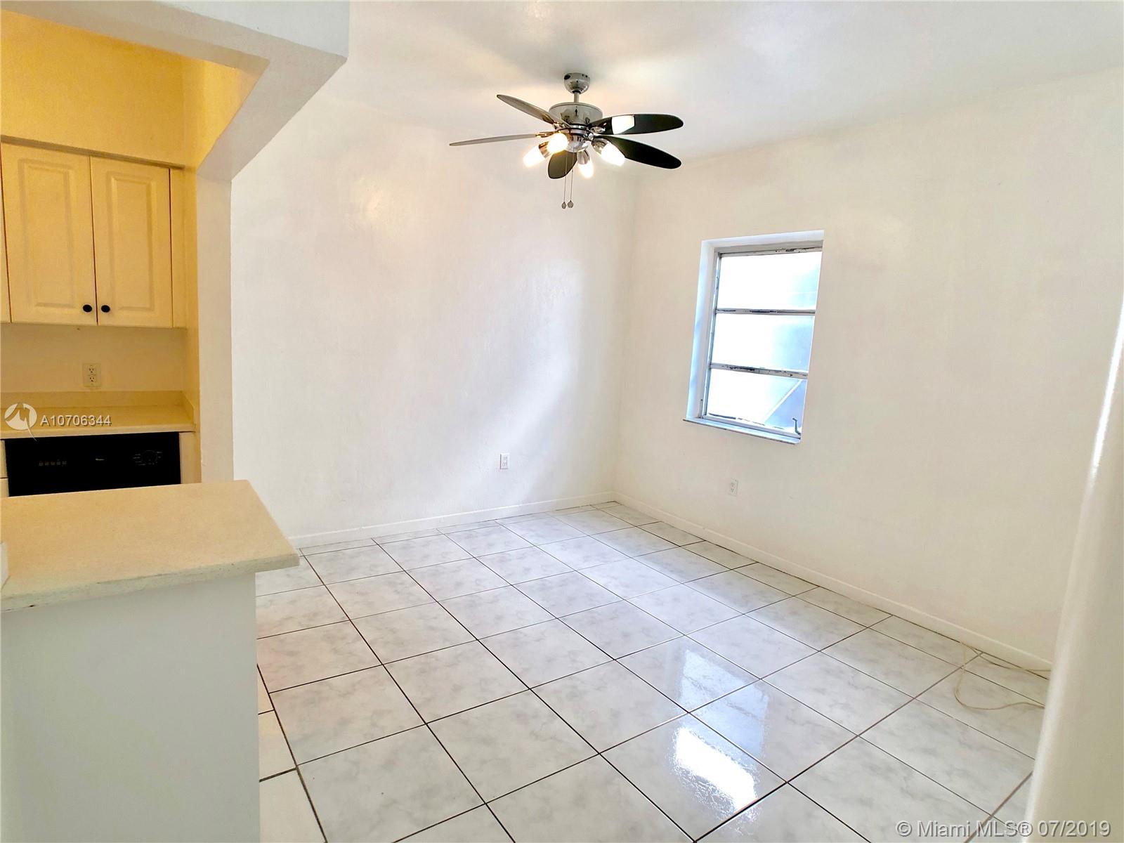 DEL RIO CONDO - Residential