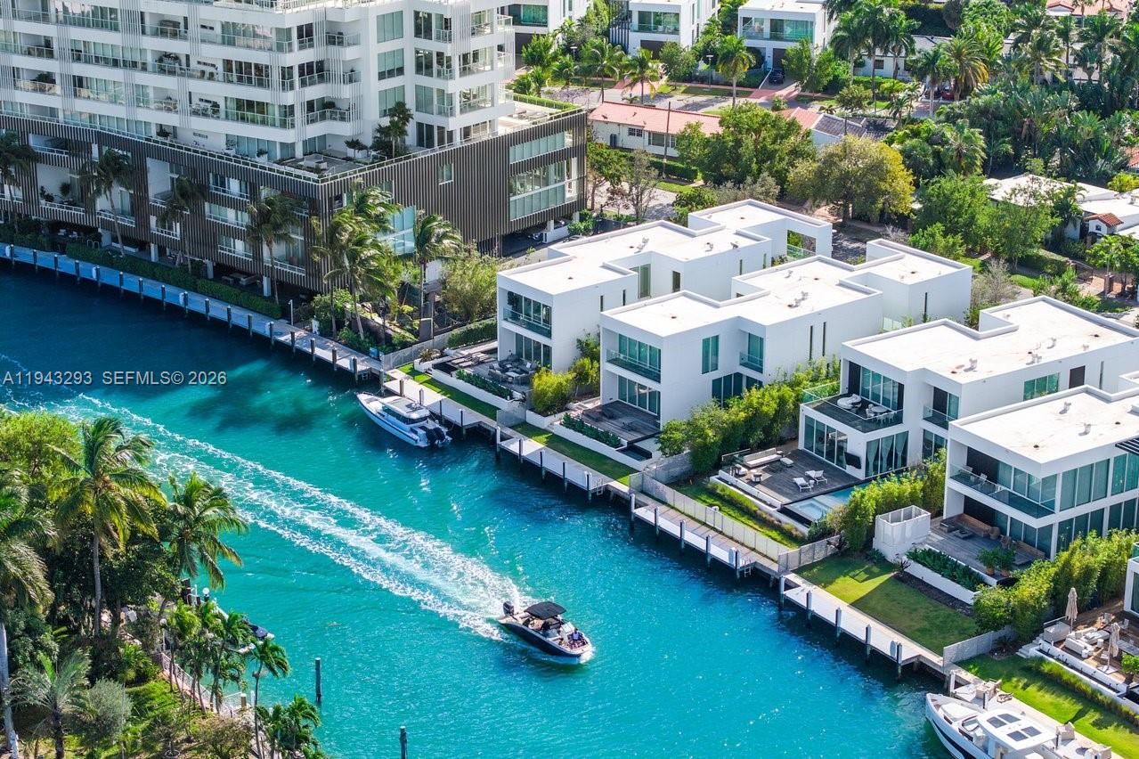 4701 NORTH MERIDIAN CONDO - Residential