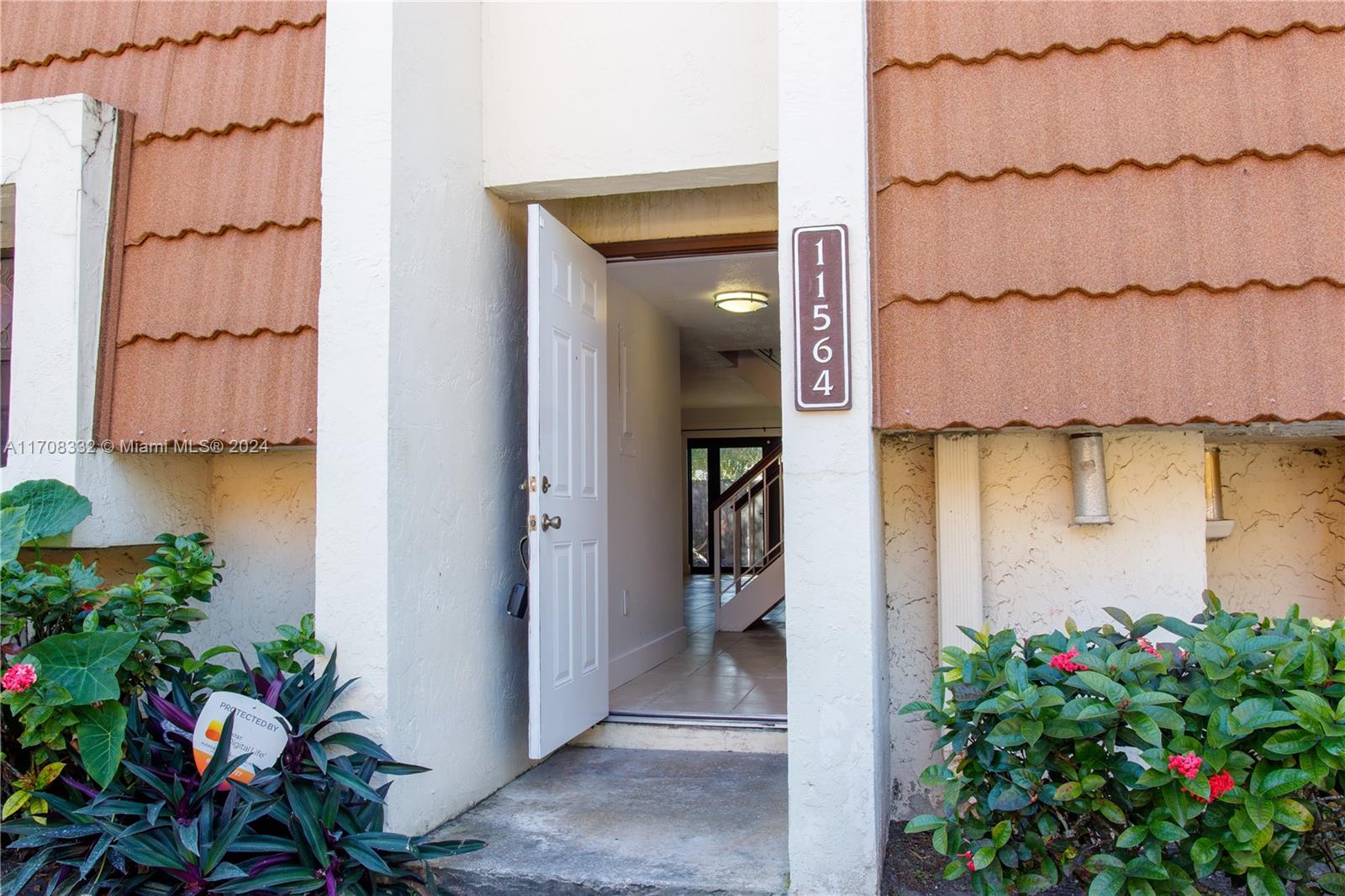 Property for Sale at 11564 Nw 1st St 11564, Plantation, Miami-Dade County, Florida - Bedrooms: 2 
Bathrooms: 3  - $325,000