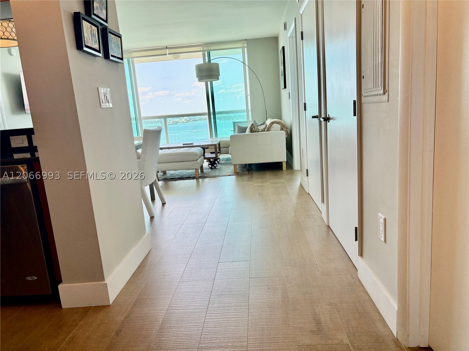 1800 N Bayshore Dr 4209