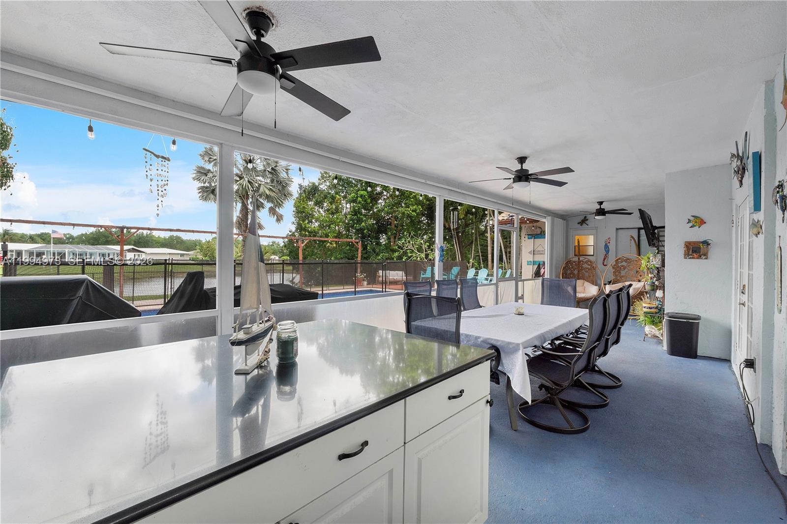 CORAL SPRINGS LAKES - Residential