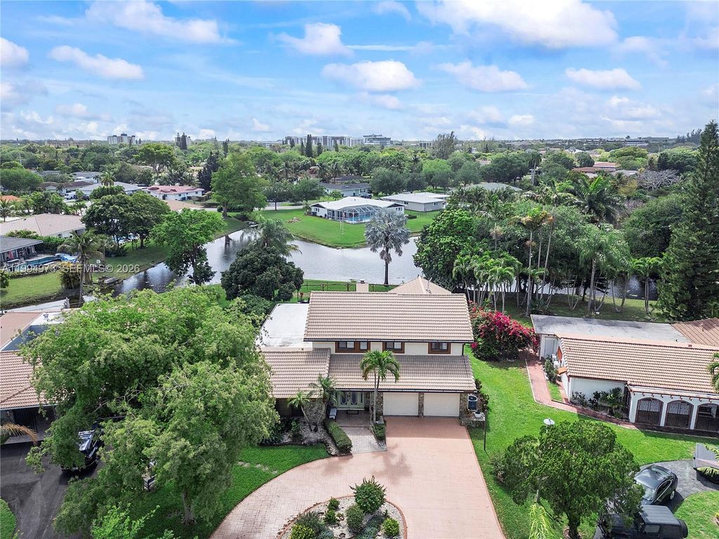 Photo of 3851 NW 100th Ave, Coral Springs, FL 33065 (MLS # A11994973)