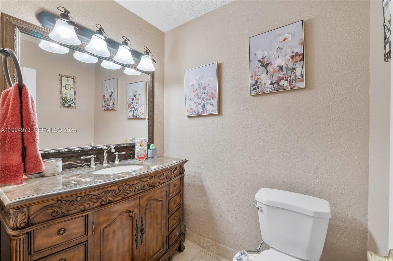 CORAL SPRINGS LAKES - Residential